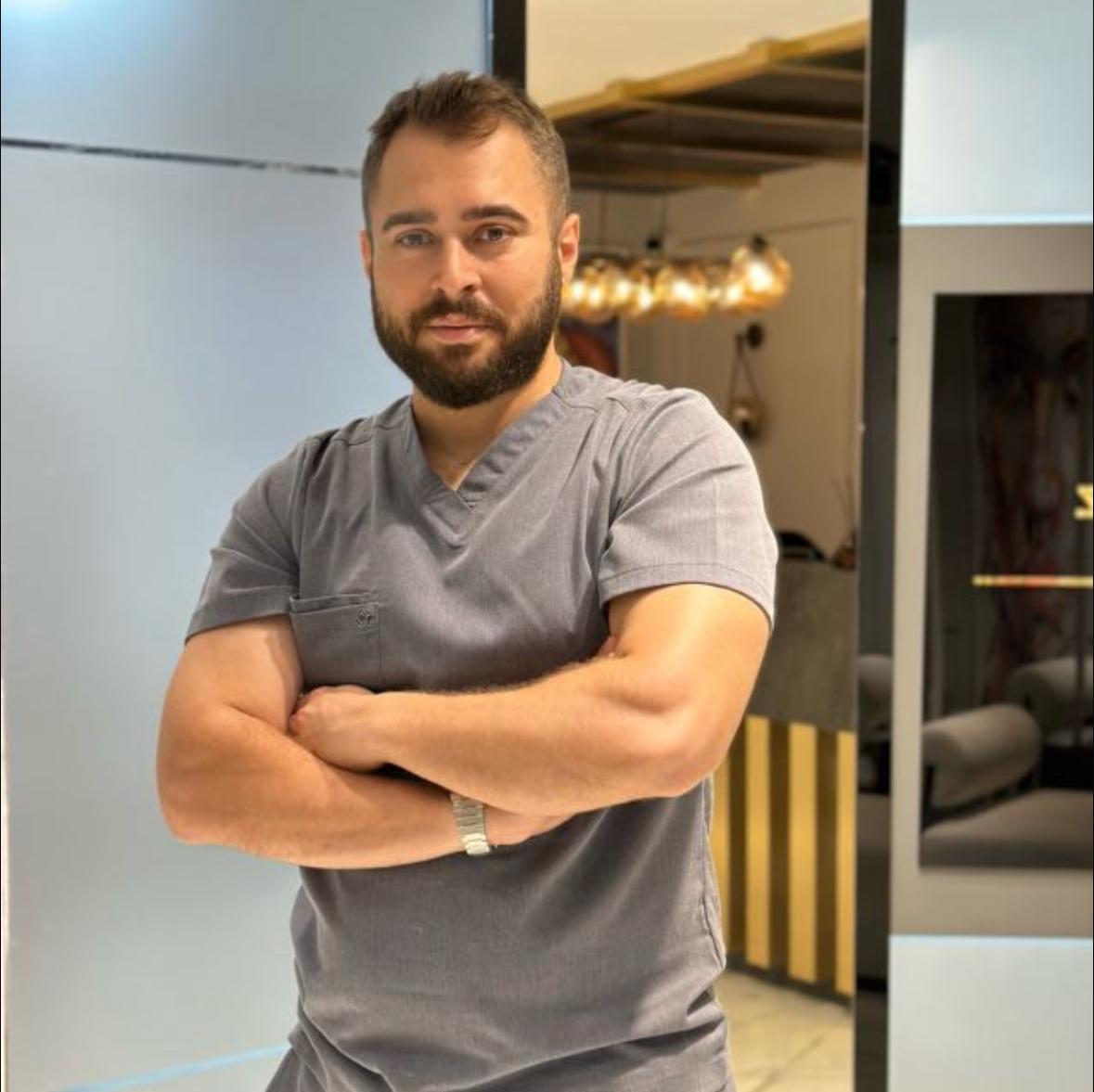 Über Zahnarzt Gürkan Korkmaz